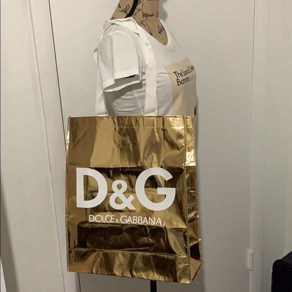 Dolce & Gabbana T-shirt - Picture 7 of 8